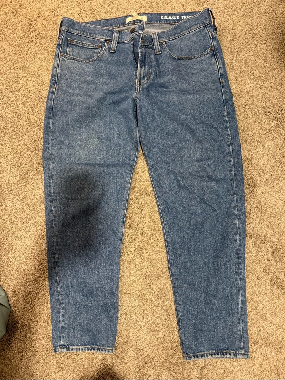Madewell Men's Relaxed Tapered Jeans - Medium Blue Denim